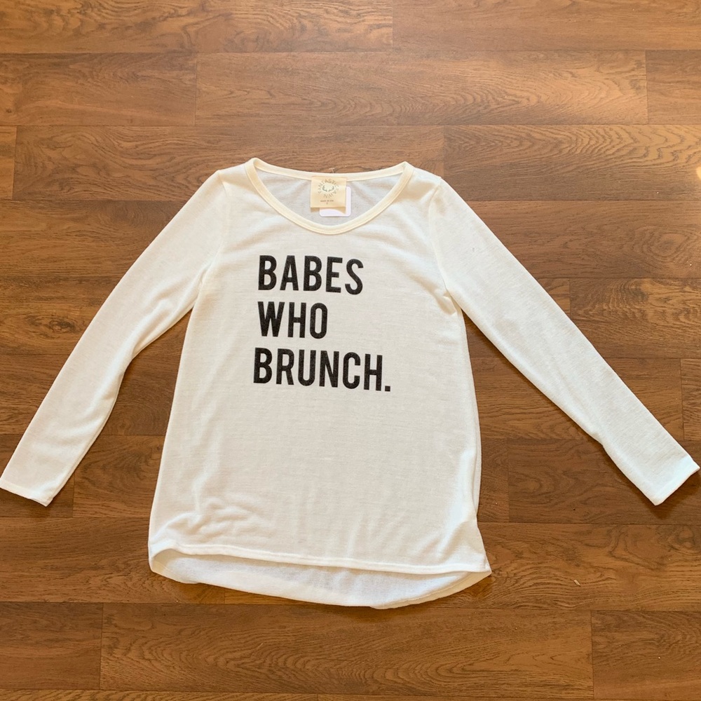 Lightweight sweater